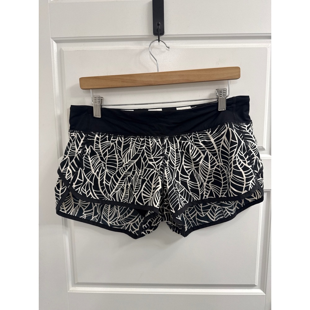 Lululemon Speed Up Shorts Black White Leaf Print Running Athletic Size 8